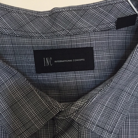 Men's INC brand long sleeve shirt. Slightly worn. - Picture 4 of 8